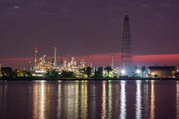 Fototapeta na wymiar Industry Oil refinery oil and gas refinery Business petrochemical industrial, Refinery oil and gas factory power and fuel energy, Ecosystem estates. Fuel refinery industry at morning light