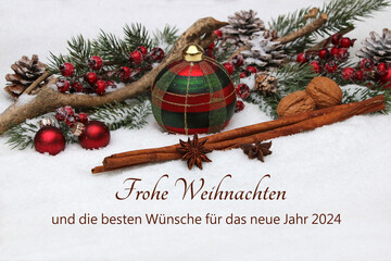 Weihnachtskarte: Weihnachtliches Arrangement im Schnee, mit Weihnachtskugeln, Tannenzweigen,...