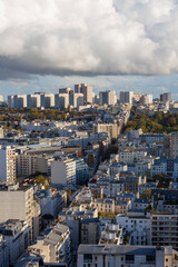 Fototapeta premium Vue aérienne de Paris, Place des Fêtes dans le 19e arrondissement