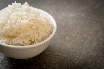 cooked white rice bowl