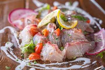 新鮮な食材で作ったカルパチョ
