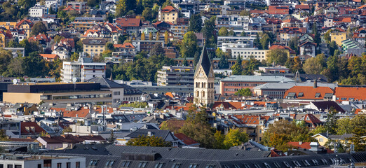 Fototapeta na wymiar Panoramic view of colorful historic buildings in Innsbruck, Austria
