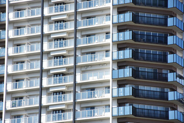 新築タワーマンションの外壁