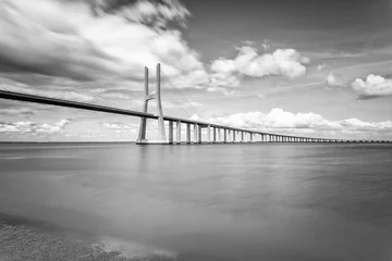 Photo sur Plexiglas Pont Vasco da Gama Vasco da Gama bridge in Lisbon in black and white