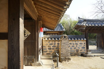 Fototapeta premium 아산 외암민속마을 전통 풍경입니다