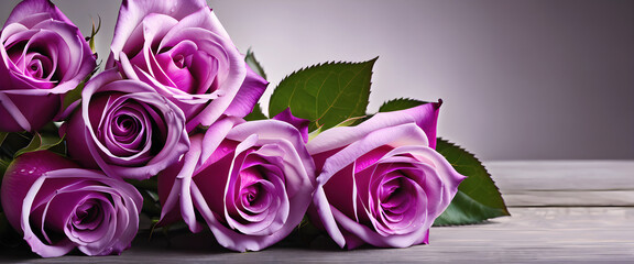 Ramo de rosas color rosa. Flores románticas con espacio de copia a un lado. Banner de flores frescas románticas. Hecho con IA.