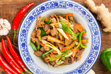 Sauteed Sliced Lamb with Scallion