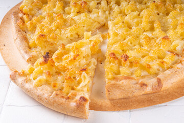 Homemade Mac and Cheese Pizza
