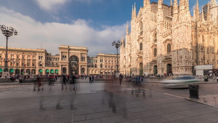 Fototapeta premium Panorama showing Milan Cathedral and Vittorio Emanuele gallery timelapse.