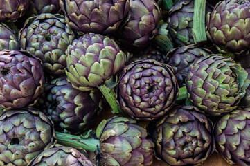 Close-Up of Fresh Artichokes at the Market - Healthy Vegetables, Farm-to-Table, Organic Produce