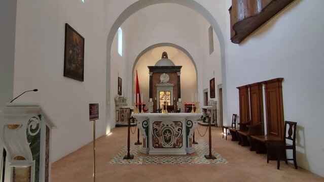 Maratea - Panoramica verticale dell'abside della Chiesa di San Biagio