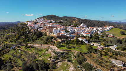 Fototapeta na wymiar Vista aérea de Zufre, Huelva, Andalucía, España