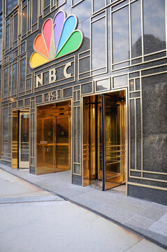 Chicago, Illinois, USA - 11.21.2019 entrance to the NBC tower building in the city of Chicago