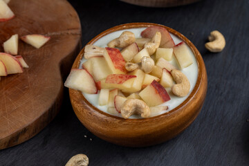 creamy sourdough yogurt with ripe peach slices