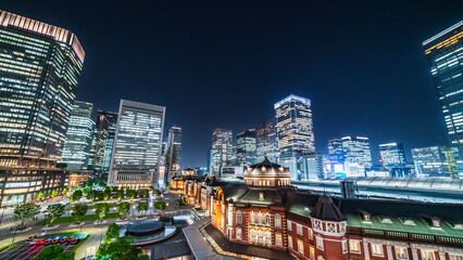 ライトアップされた東京駅の超高層ビル群【東京都・千代田区】　
The skyscrapers of Tokyo Station lit up - Tokyo, Japan
