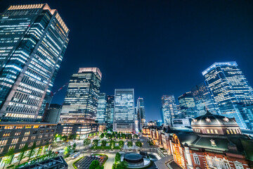 ライトアップされた東京駅の超高層ビル群【東京都・千代田区】　 The skyscrapers of Tokyo Station lit up - Tokyo, Japan
