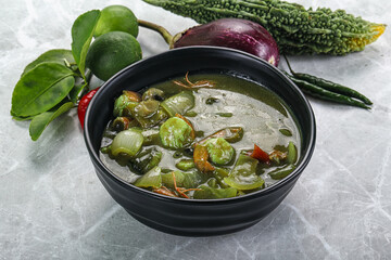 Thai green curry with prawn