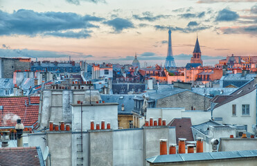 Paris cityscape and rooftops during winter - 686175224