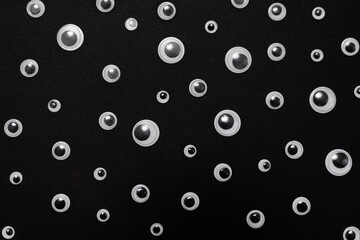 Various sizes of fun kids art googly eyes