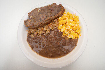 PRATO CASEIRO - ARROZ FEIJÃO OVO MEXIDO E CARNE DE BOI