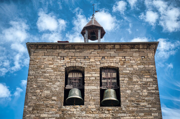 Fototapeta premium Church of San Martín in Urzainqui, Navarra, Spain.