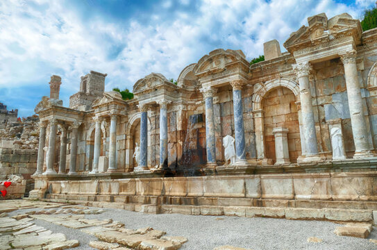Monumental fountain and statues at Sagalassos