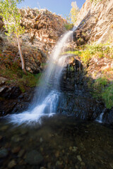 Fototapeta na wymiar Waters falls in the Wasatch Mountains 