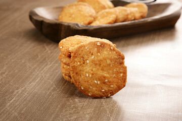 Mathi or Sweet Mathari or Til Atta Mathri