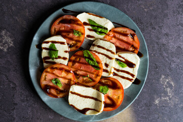 Tomato, basil and mozzarella salad