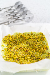 Pistachio fudge