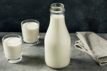 Organic Grass Fed Whole Cow Milk
