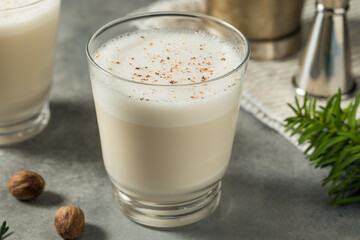 Creamy Cold Bourbon Milk Punch