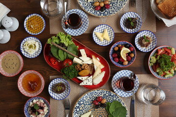 Breakfast with toast, tea and orange juice