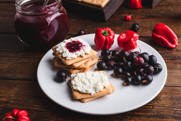 Crackers with Berry and Habanero Jam and Ricotta