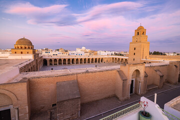 Fototapeta premium Evening view of the Great Mosque of Kairouan.