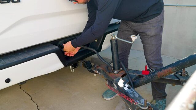 Connecting Trailer Electrical