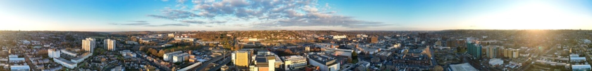 Fototapeta na wymiar Aerial view of Central Luton City of England During Sunset Time