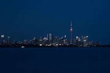 Schilderijen op glas Toronto city skyline at night © Rui