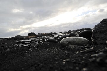 Black Stone Beach in Iceland © Rui