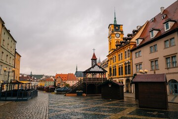 Obraz premium Square in the old European town of Cheb in the Czech Republic