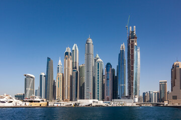 Obraz premium Dubai skyline panoramic view from the se