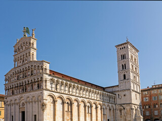 Overview of the beautiful church of San Michele in Foro in Lucca, city of art and culture - 687089625