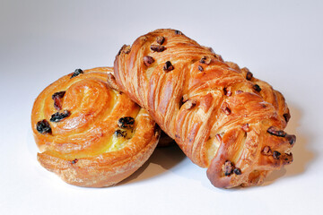 dolci con uvette e noci, desserts with raisins and nuts