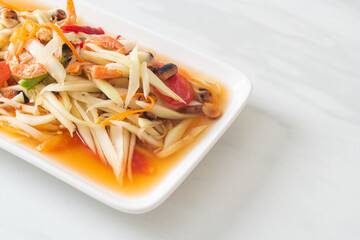 Som Tum - Spicy papaya salad