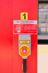 "Emergency Brake" button on the pier of a metro station in Istanbul, Türkiye