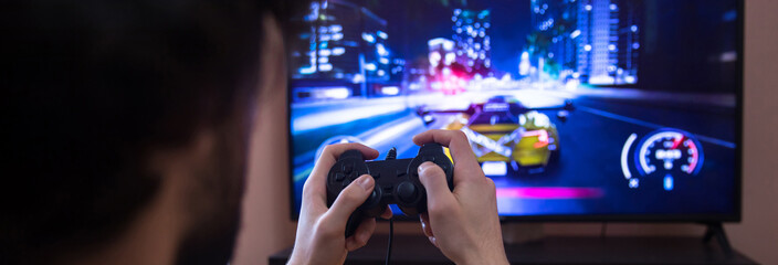 gaming game play tv fun gamer © Daniel