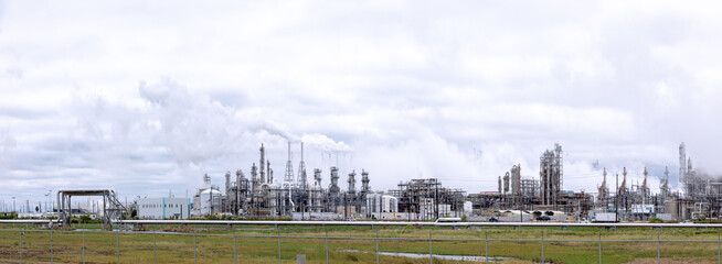 oil industry complex near Freeport, Texas © travelview