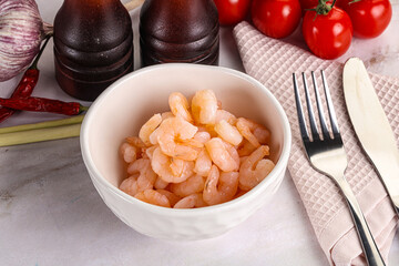 Cocktail prawns in the bowl