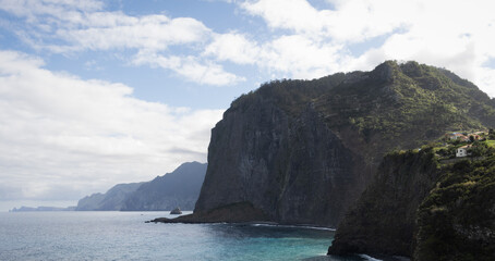 Viewpoint over the cliffs of Madeira