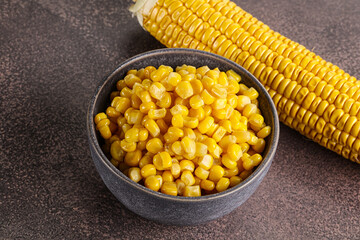 Marinated corn in the bowl